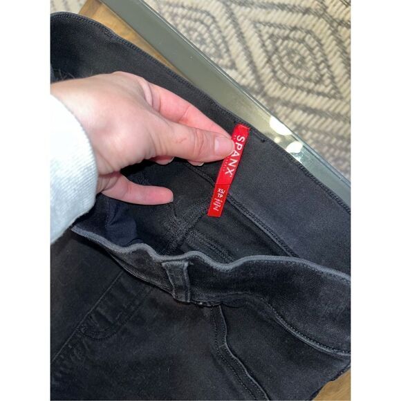 SPANX by Sarah Blakey Black Flare Raw Hem Jeans Cropped Size XS - Picture 3 of 4